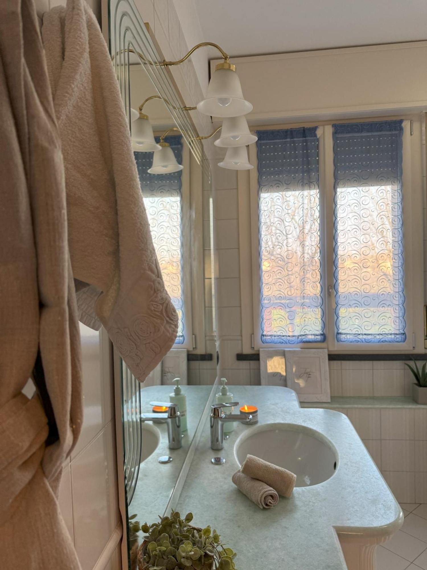 A Casa Di Giulia Apartment Ponte dell'Agrato Bagian luar foto